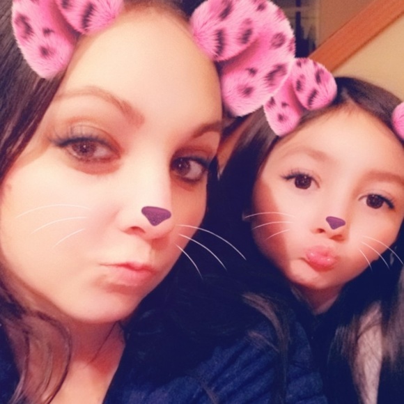 Meet your Posher, Mandy - Picture 1 of 1